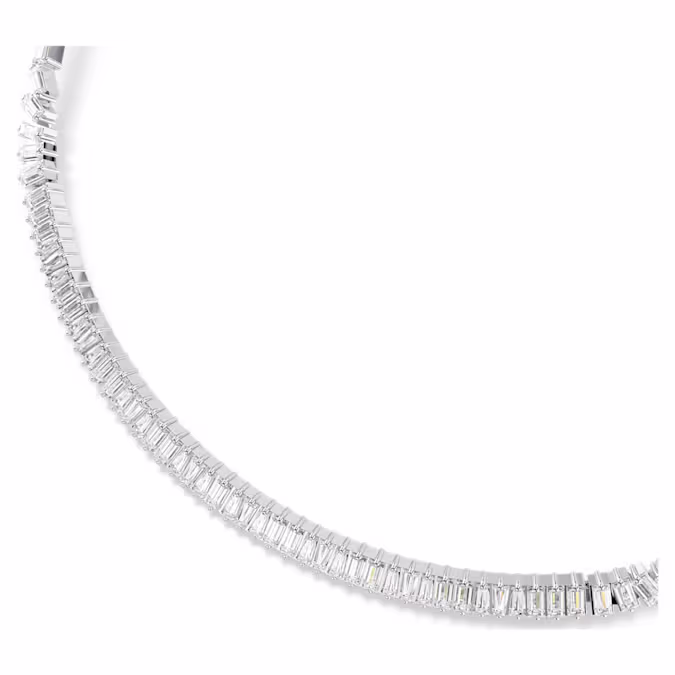 Matrix necklace